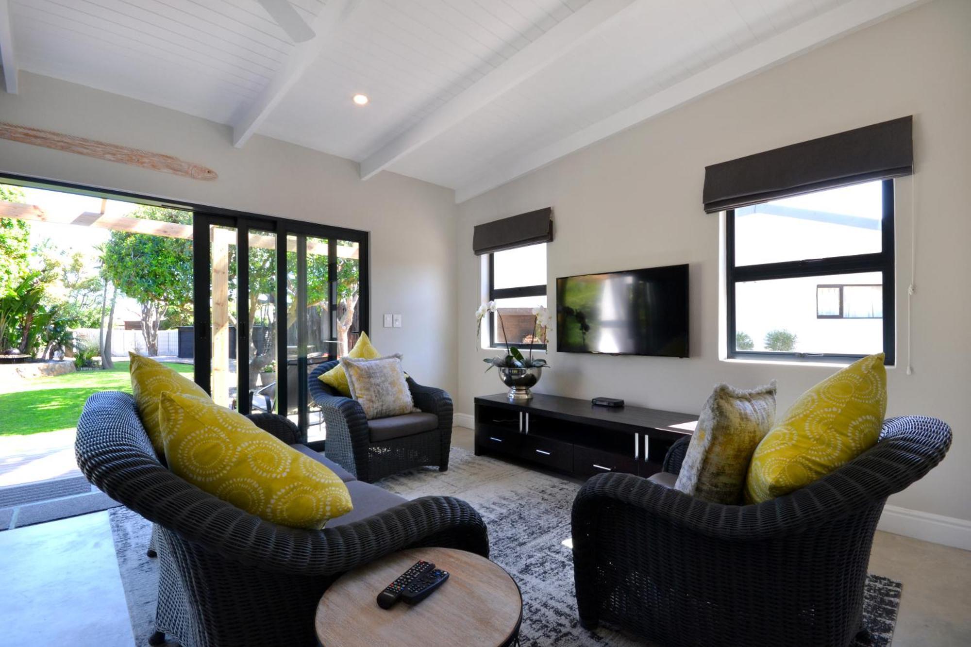 Saffron Cottage เฮอร์มานุส ภายนอก รูปภาพ